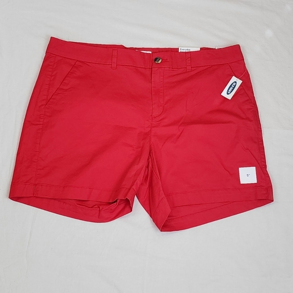 Old Navy Red Everyday Mid Rise Shorts - Picture 1 of 9